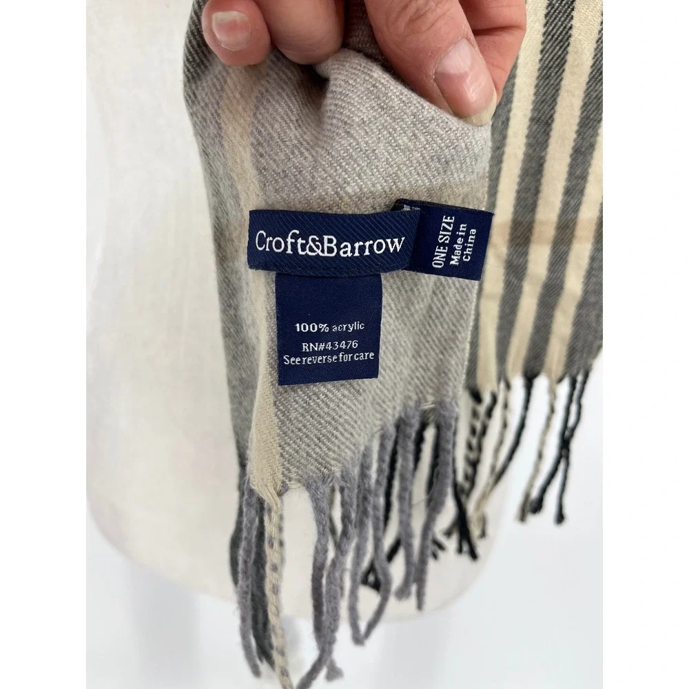 Croft & Barrow Mens Plaid Scarf Grey‎ Tan Cream Acrylic Fringe Tassel 12 x 64
